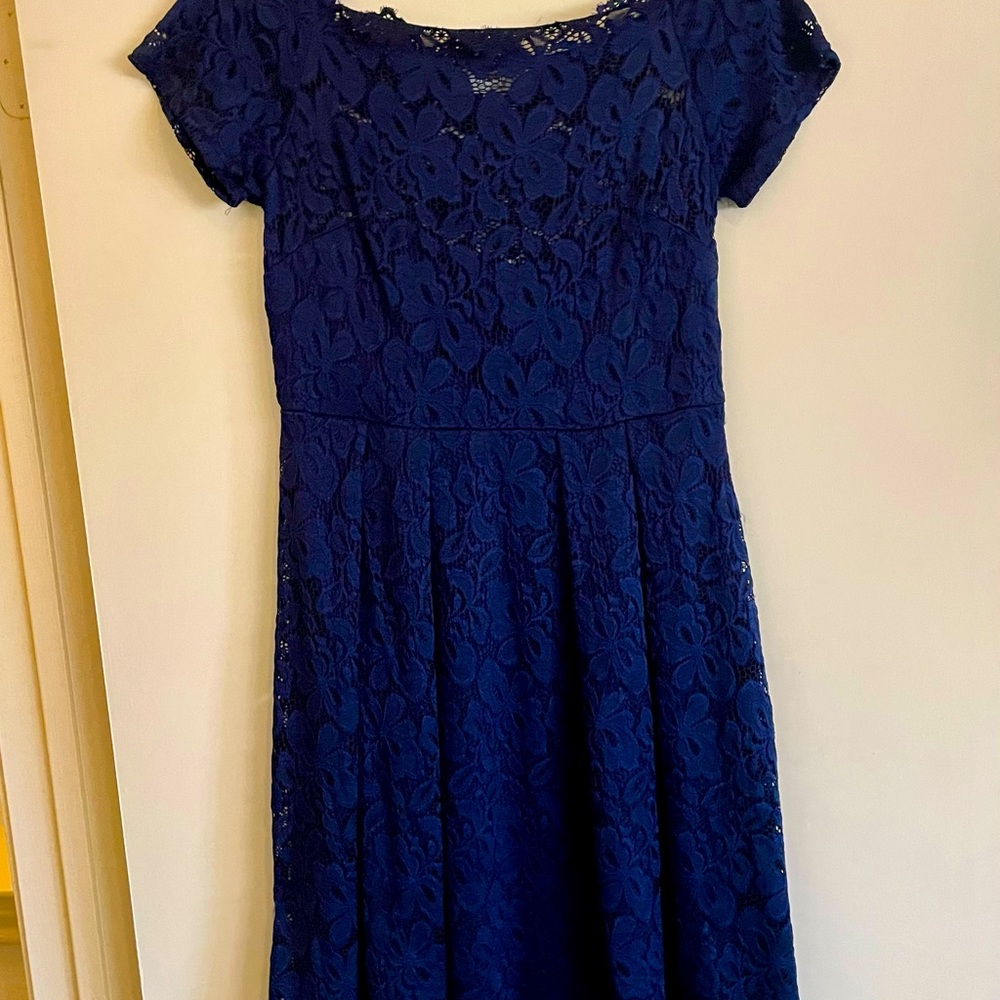 Dress for work or dinner. Belt’s are perfect. for the look, you’re wanting.